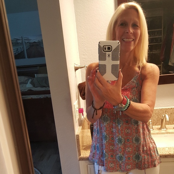 Meet your Posher, Joann - Picture 1 of 1